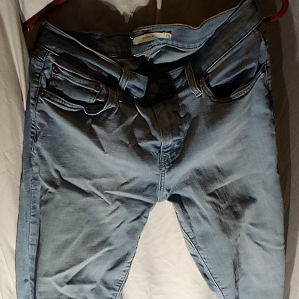 Women's Levis